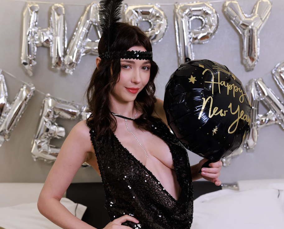 Insurance Agent Isabella Turner Explains Maternity Insurance Plans in the U.S.