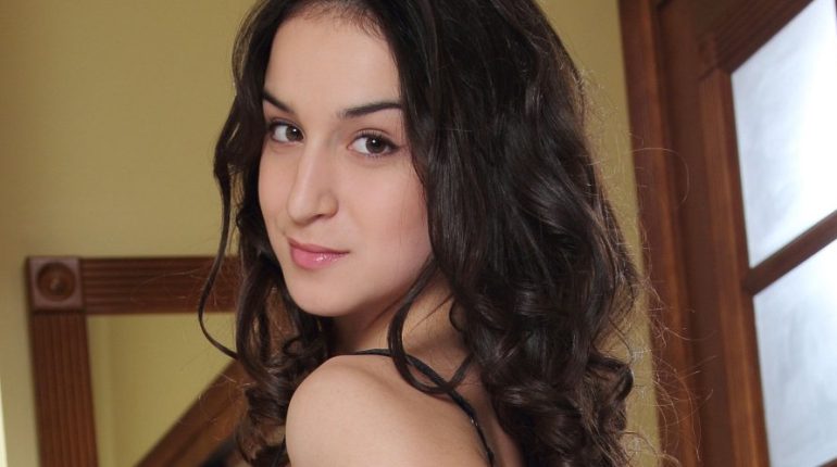 Charlotte Hughes Shares Her Experience, Gives Advice on Natural Remedies for High Cholesterol Charlotte Hughes Shares Her Experience, Gives Advice on Natural Remedies for High Cholesterol