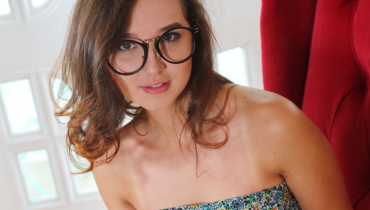 Aesthetic Consultant Viola Hartmere Shares What Women Should Know Before Choosing a Med Spa